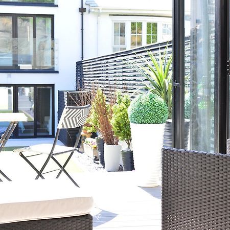 Pier39Portrush Adult Only Bed & Breakfast Bagian luar foto