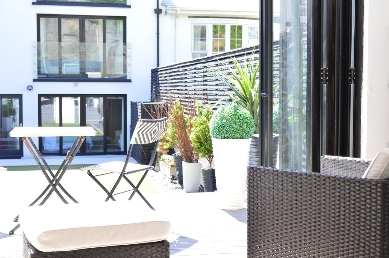 Pier39Portrush Adult Only Bed & Breakfast Bagian luar foto